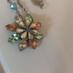 Sorrelli stunning flower necklace